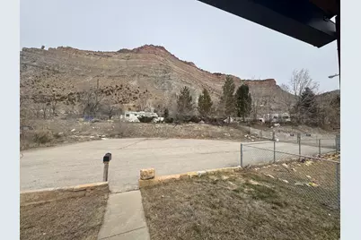 46 E E St, Helper, UT 84526 - Photo 22