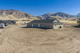 575 N Deer Meadow Dr, Oak City, UT 84649 - Photo 38