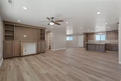 575 N Deer Meadow Dr, Oak City, UT 84649 - Photo 2