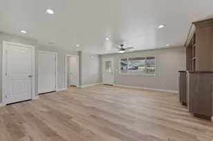 575 N Deer Meadow Dr, Oak City, UT 84649 - Photo 12