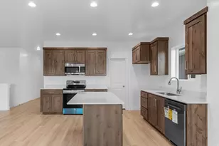 1541 S Deerbook Rd, Santaquin, UT 84655 - Photo 6