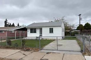 175 E Vine St, Tooele, UT 84074 - Photo 2