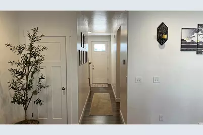 1131 E Deborah St, Eagle Mountain, UT 84005 - Photo 4