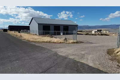 1231 S Airstrip Ln, Mount Pleasant, UT 84647 - Photo 2