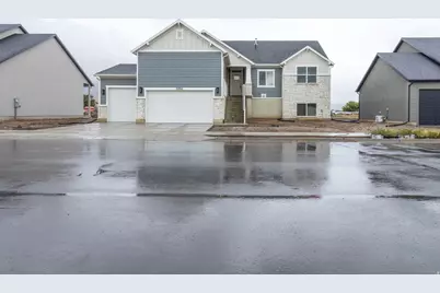 3202 N 2875 W #39, Plain City, UT 84404 - Photo 2