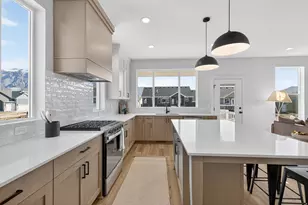 3202 N 2875 W, Plain City, UT 84404 - Photo 6