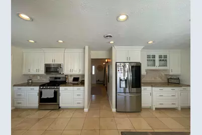 5549 S Apple Vale Dr, Murray, UT 84123 - Photo 14