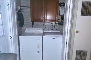 3800 S 1900 W, Roy, UT 84067 - Photo 14