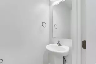 1467 N 3860 W, Lehi, UT 84043 - Photo 10