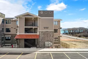 35 E 150 S, Garden City, UT 84028 - Photo 2