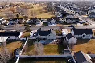 3523 N 3000 W, Farr West, UT 84404 - Photo 22