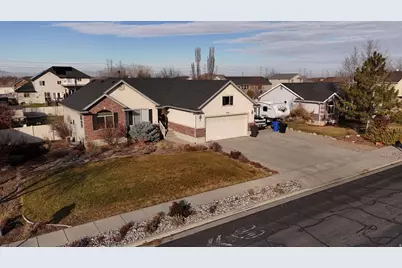 3523 N 3000 W, Farr West, UT 84404 - Photo 20
