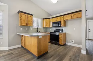 1337 W 2050 N, Clinton, UT 84015 - Photo 10