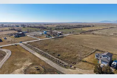 4232 W 4000 N, Plain City, UT 84404 - Photo 18