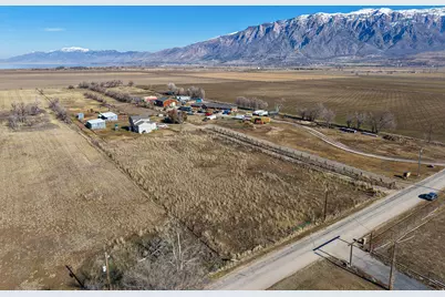 4232 W 4000 N, Plain City, UT 84404 - Photo 14