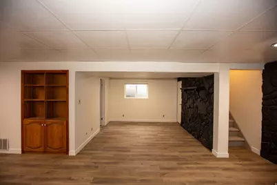 396 W Harvard St, Midvale, UT 84047 - Photo 20