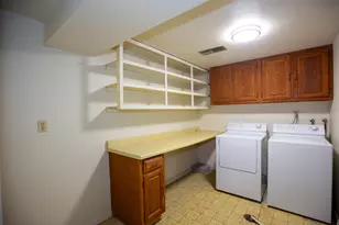 396 W Harvard St, Midvale, UT 84047 - Photo 26