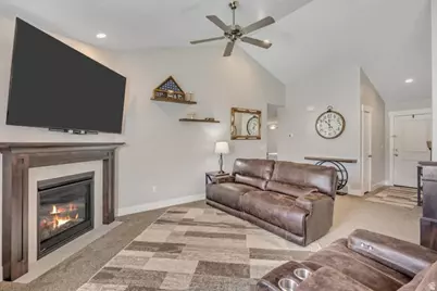 230 S Jodi Ln, Grantsville, UT 84029 - Photo 6