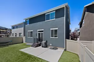 3043 S Willow Creek Dr, Saratoga Springs, UT 84045 - Photo 34