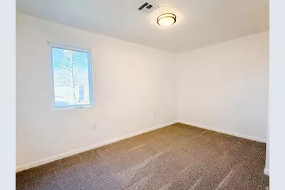 327 E 300 S, Gunnison, UT 84634 - Photo 14