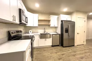 1304 E 900 S, Provo, UT 84606 - Photo 8