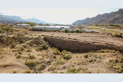 1741 S Highway 191, Moab, UT 84532 - Photo 6