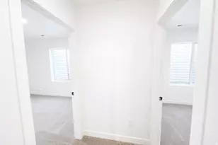 1184 E Blackfeet Dr, Eagle Mountain, UT 84005 - Photo 10