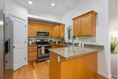 3821 E Rock Creek Rd #9, Eagle Mountain, UT 84005 - Photo 6