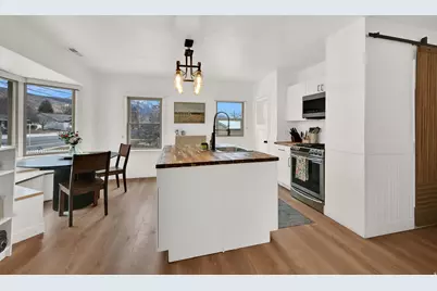 696 S Locust Ave, Pleasant Grove, UT 84062 - Photo 8