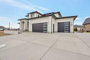 1566 W Pheasant Meadow Dr, Kaysville, UT 84037 - Photo 2