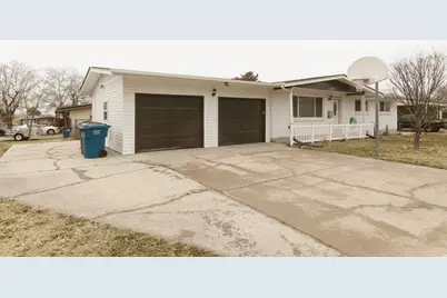2237 N 125 W, Sunset, UT 84015 - Photo 2