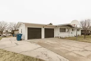 2237 N 125 W, Sunset, UT 84015 - Photo 2