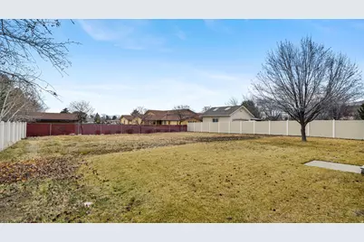 551 N 900 E, Orem, UT 84097 - Photo 30