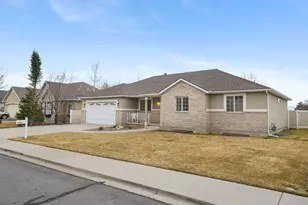 551 N 900 E, Orem, UT 84097 - Photo 2