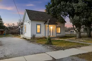 9 S 200 W, Smithfield, UT 84335 - Photo 1