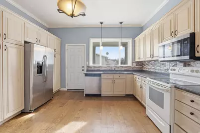 9 S 200 W, Smithfield, UT 84335 - Photo 8