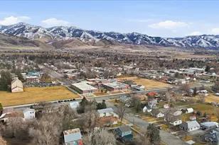 9 S 200 W, Smithfield, UT 84335 - Photo 58