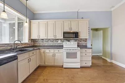 9 S 200 W, Smithfield, UT 84335 - Photo 10