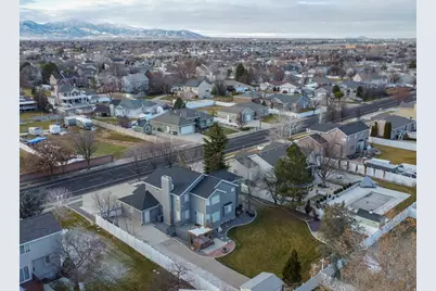 9943 S 3200 W, South Jordan, UT 84095 - Photo 48