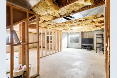 9943 S 3200 W, South Jordan, UT 84095 - Photo 34