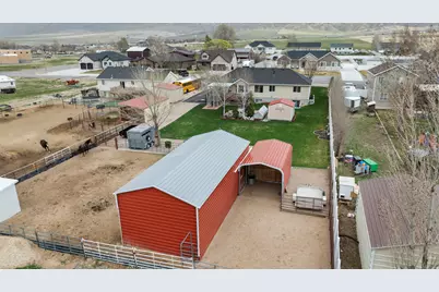 366 S 200 E, Mona, UT 84645 - Photo 32