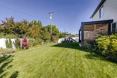 579 S 850 E, River Heights, UT 84321 - Photo 32