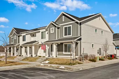 948 E Hercules Ct #179, Layton, UT 84040 - Photo 2