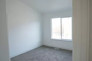 2317 E Marigold Dr, Eagle Mountain, UT 84005 - Photo 16