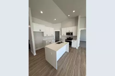 2288 E Sego Liliy Dr #507, Eagle Mountain, UT 84005 - Photo 2