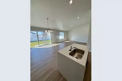 2288 E Sego Liliy Dr #507, Eagle Mountain, UT 84005 - Photo 4