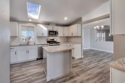 55 E Mount Peale Dr, Moab, UT 84532 - Photo 16