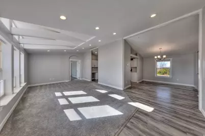 55 E Mount Peale Dr, Moab, UT 84532 - Photo 8