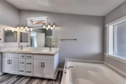 55 E Mount Peale Dr, Moab, UT 84532 - Photo 24