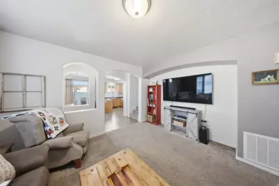 1138 N Kensington Dr, North Salt Lake, UT 84054 - Photo 8